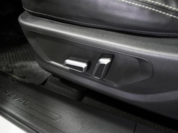 Haval Jolion I Рестайлинг с пробегом 2023 года, цена 2 232 000 рублей, 43500 км, внедорожник, Автокод Объявления