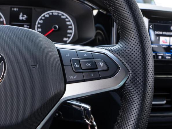 Volkswagen Polo VI с пробегом 2021 года, цена 1 800 000 рублей, 153926 км, лифтбек, Автокод Объявления