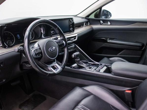Kia K5 III с пробегом 2021 года, цена 2 390 000 рублей, 94870 км, седан, Автокод Объявления