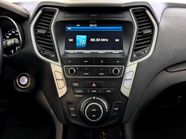 Hyundai Santa Fe III Рестайлинг с пробегом 2015 года, цена 2 400 000 рублей, 100304 км, внедорожник, Автокод Объявления