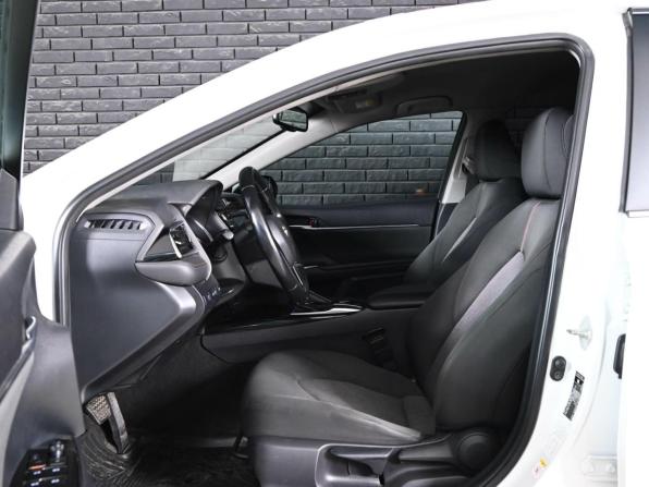 Toyota Camry VIII (XV70) с пробегом 2018 года, цена 2 720 000 рублей, 162823 км, седан, Автокод Объявления