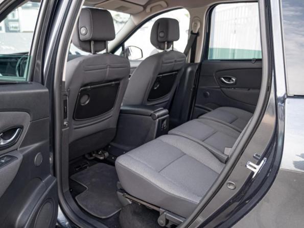Renault Megane III с пробегом 2010 года, цена 849 000 рублей, 395490 км, универсал, Автокод Объявления