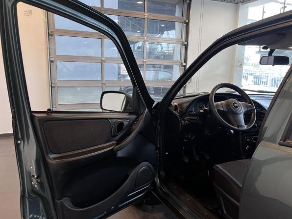 Chevrolet Niva I Рестайлинг с пробегом 2014 года, цена 665 000 рублей, 108248 км, внедорожник, Автокод Объявления