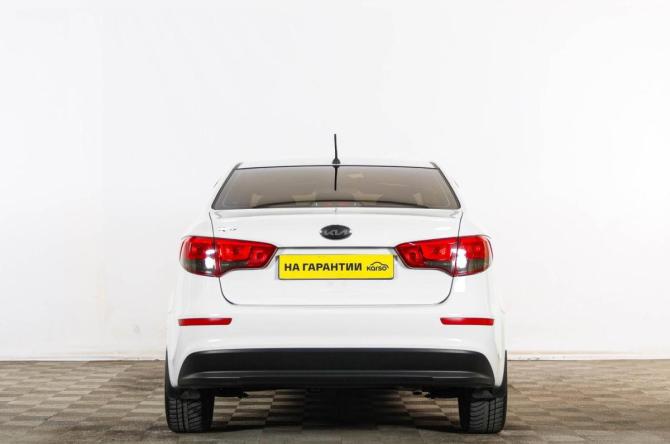 Kia Rio III Рестайлинг с пробегом 2015 года, цена 1 329 000 рублей, 123000 км, седан, Автокод Объявления