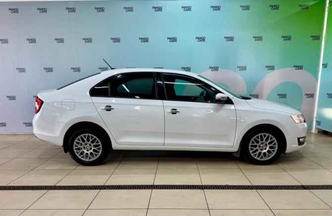 Skoda Rapid I Рестайлинг с пробегом 2019 года, цена 1 209 000 рублей, 136307 км, лифтбек, Автокод Объявления