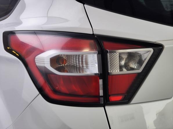 Ford Kuga II Рестайлинг с пробегом 2017 года, цена 1 520 000 рублей, 175000 км, внедорожник, Автокод Объявления