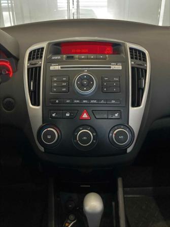 Kia Ceed I Рестайлинг с пробегом 2010 года, цена 525 000 рублей, 263275 км, хэтчбек, Автокод Объявления