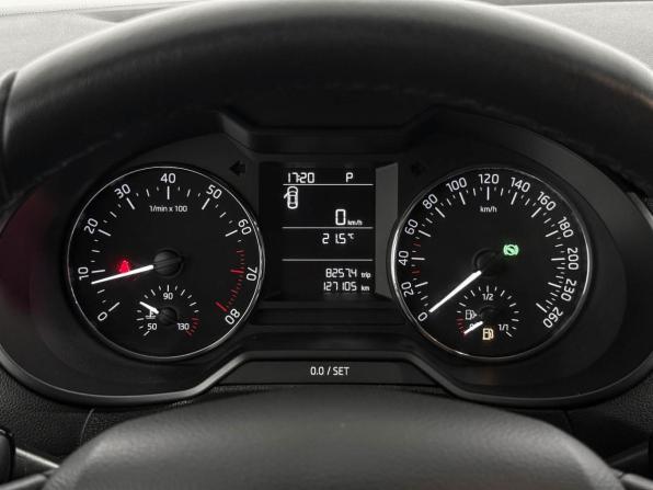 Skoda Octavia III (A7) Рестайлинг с пробегом 2017 года, цена 1 490 000 рублей, 127104 км, лифтбек, Автокод Объявления