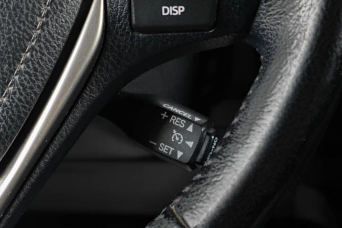 Toyota RAV4 IV (XA40) с пробегом 2013 года, цена 1 899 000 рублей, 180645 км, внедорожник, Автокод Объявления