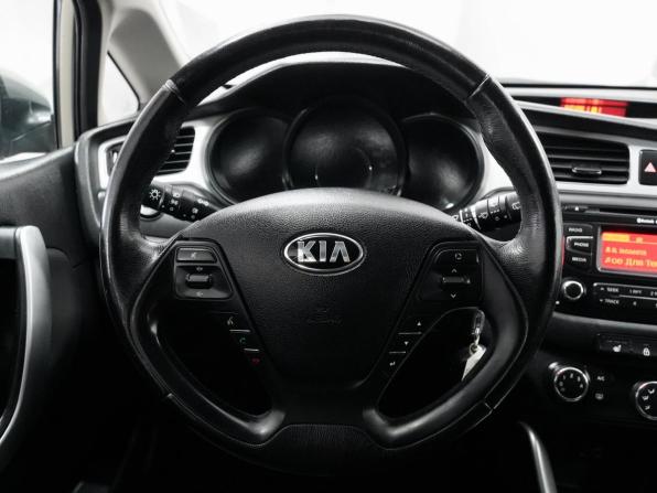 Kia Ceed II с пробегом 2015 года, цена 1 115 000 рублей, 156000 км, хэтчбек, Автокод Объявления
