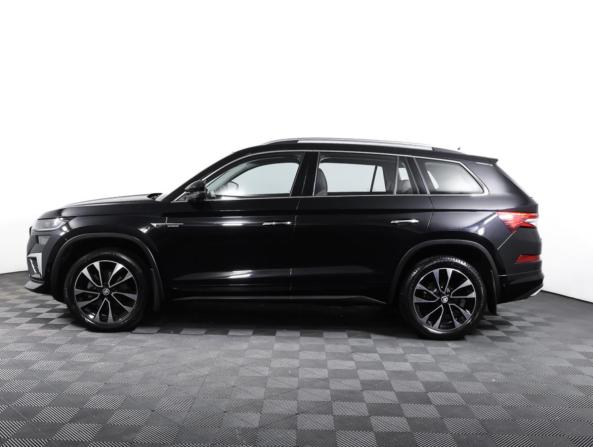 Skoda Kodiaq I Рестайлинг с пробегом 2023 года, цена 4 068 000 рублей, 53005 км, внедорожник, Автокод Объявления