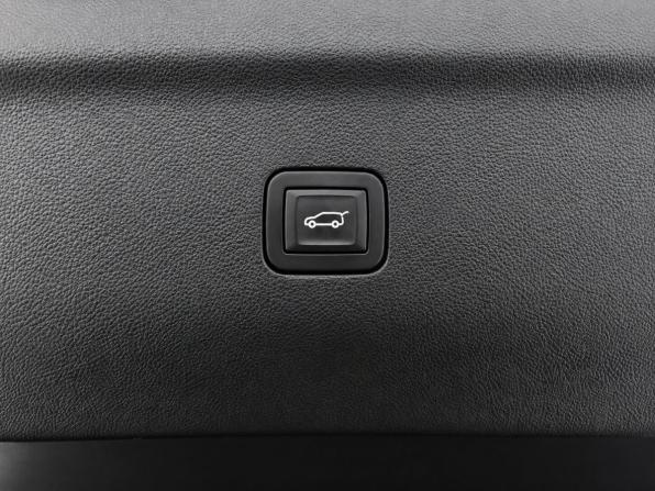 Cadillac Escalade V с пробегом 2023 года, цена 12 995 000 рублей, 87189 км, внедорожник, Автокод Объявления