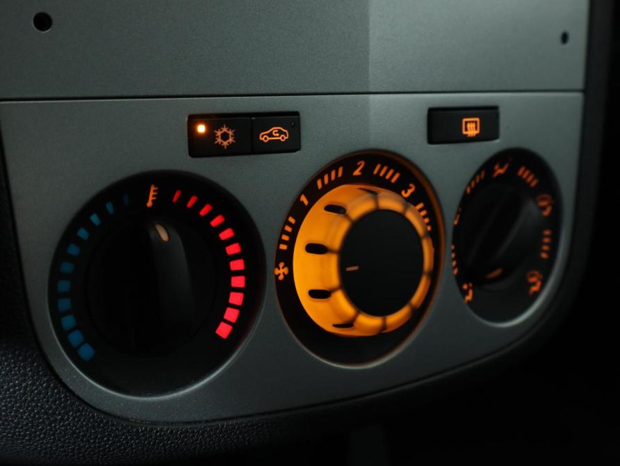 Opel Corsa D Рестайлинг II Москва  - изображение 12