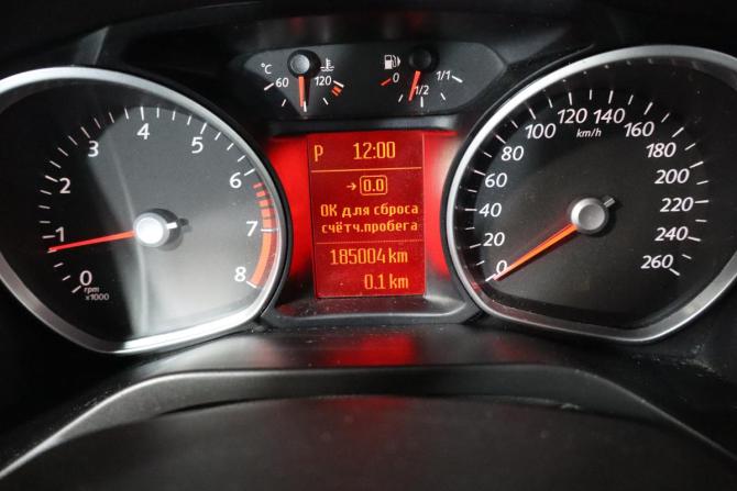 Ford Galaxy II Рестайлинг с пробегом 2011 года, цена 1 079 000 рублей, 184000 км, минивэн, Автокод Объявления