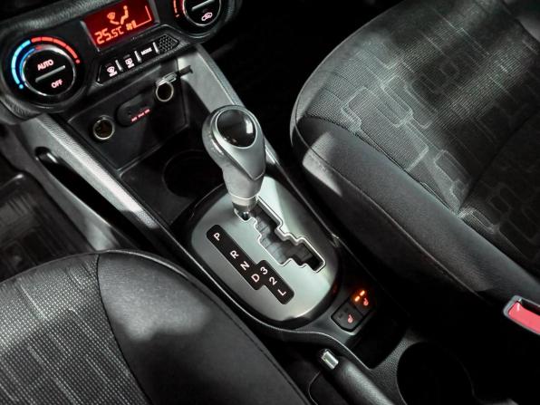 Kia Rio III с пробегом 2013 года, цена 970 000 рублей, 161021 км, седан, Автокод Объявления