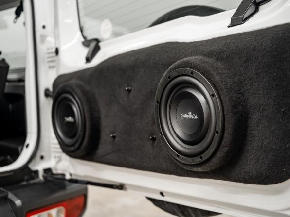 Suzuki Jimny IV с пробегом 2021 года, цена 1 695 000 рублей, 25039 км, внедорожник, Автокод Объявления