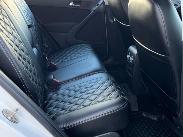 Volkswagen Tiguan I Рестайлинг с пробегом 2013 года, цена 1 060 000 рублей, 180000 км, внедорожник, Автокод Объявления