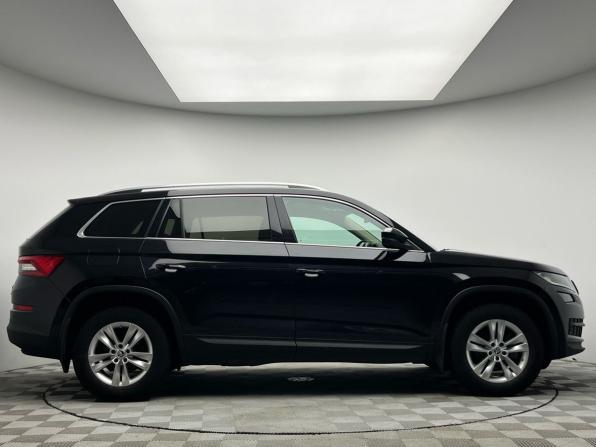 Skoda Kodiaq I с пробегом 2018 года, цена 2 669 000 рублей, 173914 км, внедорожник, Автокод Объявления