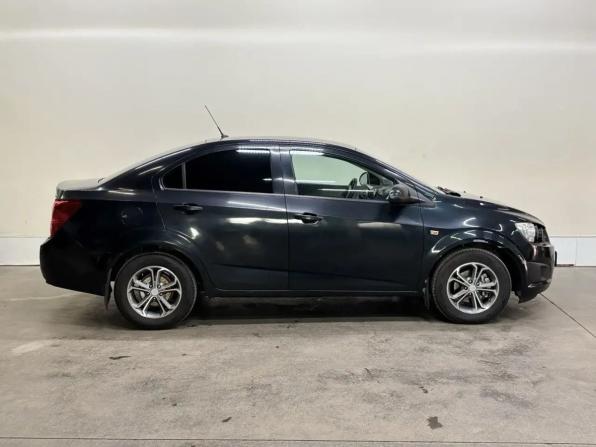 Chevrolet Aveo II с пробегом 2013 года, цена 439 000 рублей, 312000 км, седан, Автокод Объявления