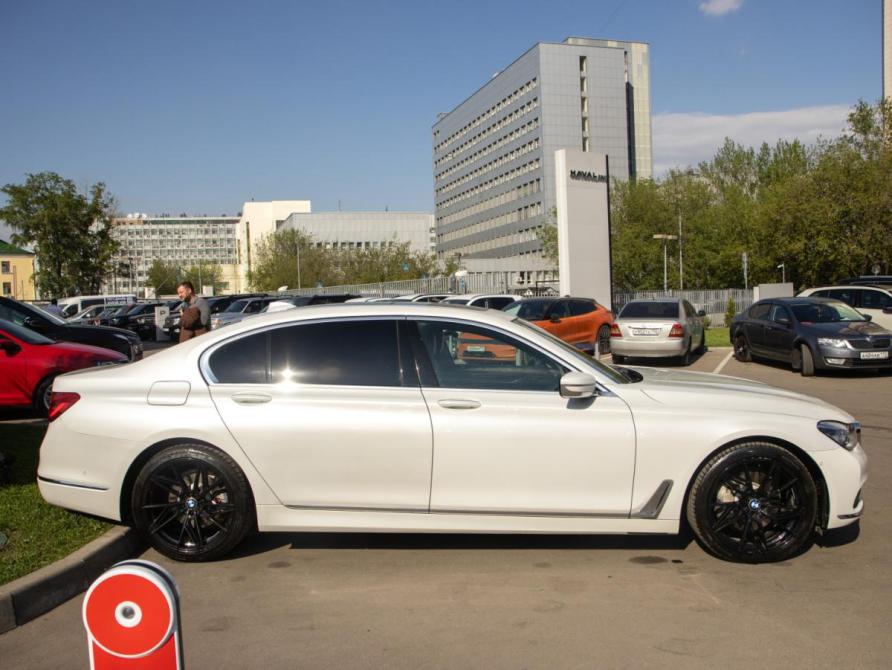 BMW 7 серии VI (G11/G12) Москва  - изображение 3