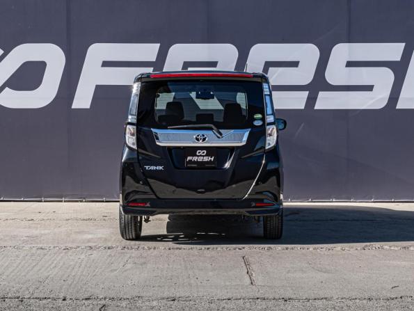 Toyota Tank I с пробегом 2018 года, цена 1 119 000 рублей, 95289 км, микровэн, Автокод Объявления