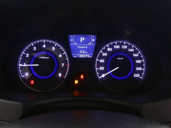 Hyundai Solaris I с пробегом 2012 года, цена 756 000 рублей, 138000 км, хэтчбек, Автокод Объявления