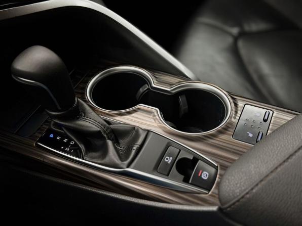 Toyota Camry VIII (XV70) с пробегом 2019 года, цена 2 954 000 рублей, 114749 км, седан, Автокод Объявления