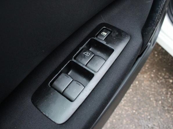 Nissan Qashqai I Рестайлинг с пробегом 2013 года, цена 969 000 рублей, 176587 км, внедорожник, Автокод Объявления