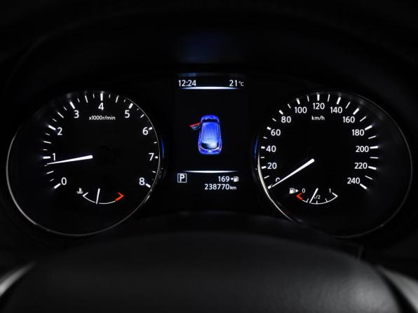 Nissan Qashqai II с пробегом 2014 года, цена 1 068 000 рублей, 240105 км, внедорожник, Автокод Объявления