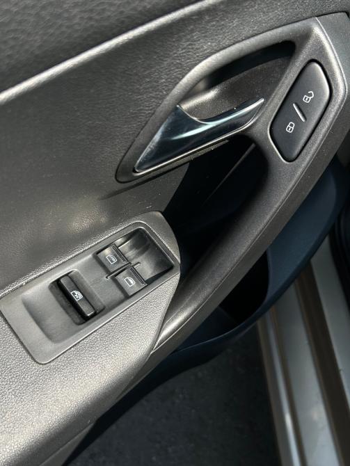 Volkswagen Polo V Рестайлинг Альметьевск  - изображение 19