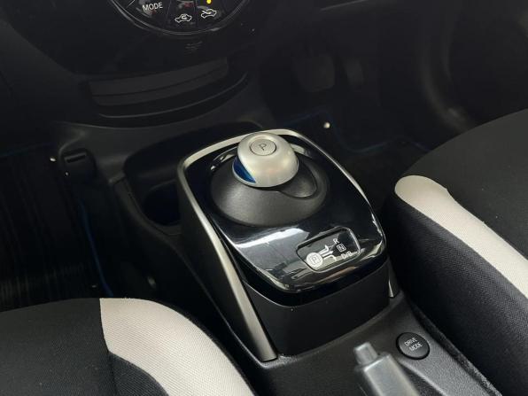 Nissan Note II Рестайлинг с пробегом 2018 года, цена 1 222 000 рублей, 128116 км, хэтчбек, Автокод Объявления
