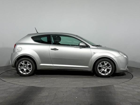 Alfa Romeo MiTo I с пробегом 2009 года, цена 737 690 рублей, 253000 км, хэтчбек, Автокод Объявления
