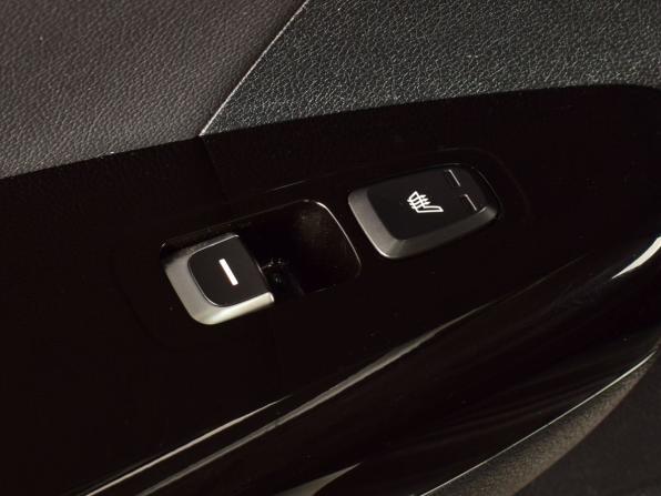 Kia Sportage IV Рестайлинг с пробегом 2021 года, цена 2 549 999 рублей, 84175 км, внедорожник, Автокод Объявления