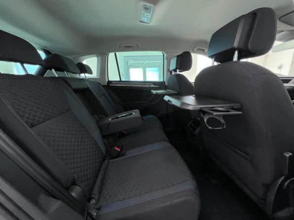 Volkswagen Tiguan II с пробегом 2019 года, цена 2 200 000 рублей, 111047 км, внедорожник, Автокод Объявления