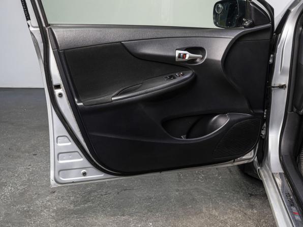 Toyota Corolla X (E140 E150) Рестайлинг с пробегом 2013 года, цена 1 059 000 рублей, 270500 км, седан, Автокод Объявления