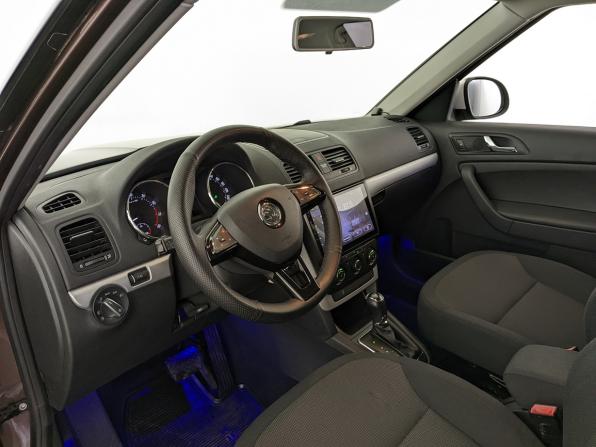 Skoda Yeti I Рестайлинг с пробегом 2014 года, цена 1 280 000 рублей, 66239 км, внедорожник, Автокод Объявления