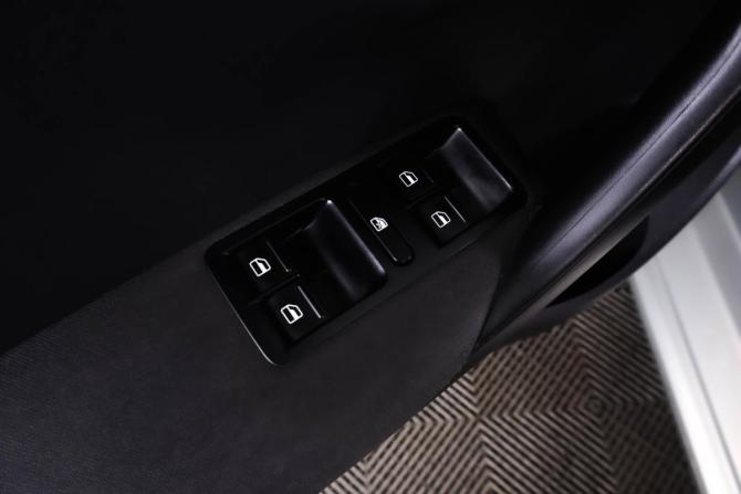 Volkswagen Polo V с пробегом 2013 года, цена 719 000 рублей, 235000 км, седан, Автокод Объявления
