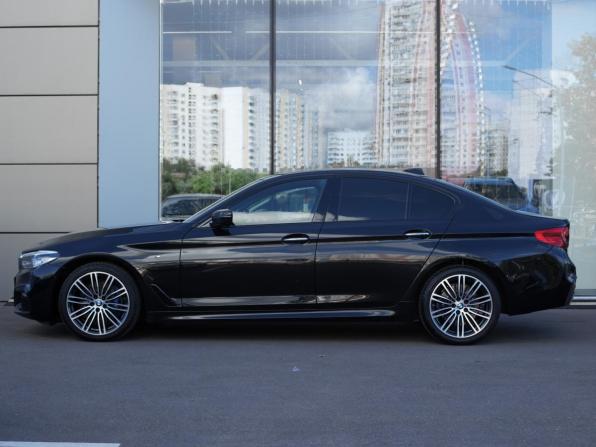 BMW 5 серии VII (G30/G31/G38) с пробегом 2018 года, цена 4 598 000 рублей, 88362 км, седан, Автокод Объявления