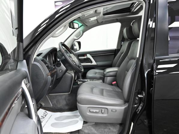 Toyota Land Cruiser 200 Series с пробегом 2011 года, цена 2 319 000 рублей, 150048 км, внедорожник, Автокод Объявления