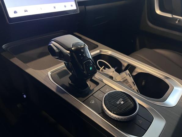 Jaecoo J7 I с пробегом 2024 года, цена 2 550 000 рублей, 17517 км, внедорожник, Автокод Объявления