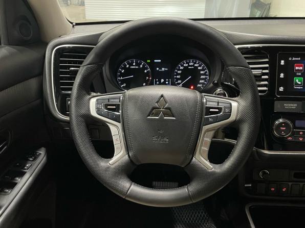 Mitsubishi Outlander III Рестайлинг 3 с пробегом 2018 года, цена 1 930 000 рублей, 142210 км, внедорожник, Автокод Объявления