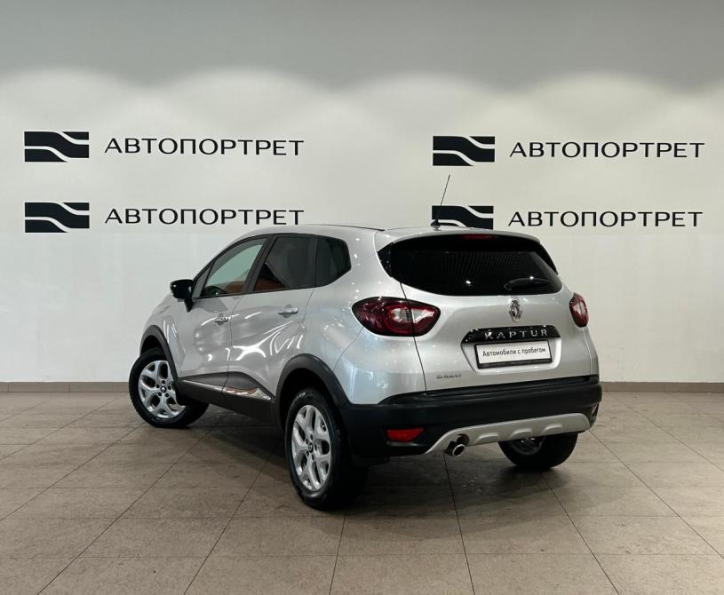 Renault Kaptur I Санкт-Петербург  - изображение 5