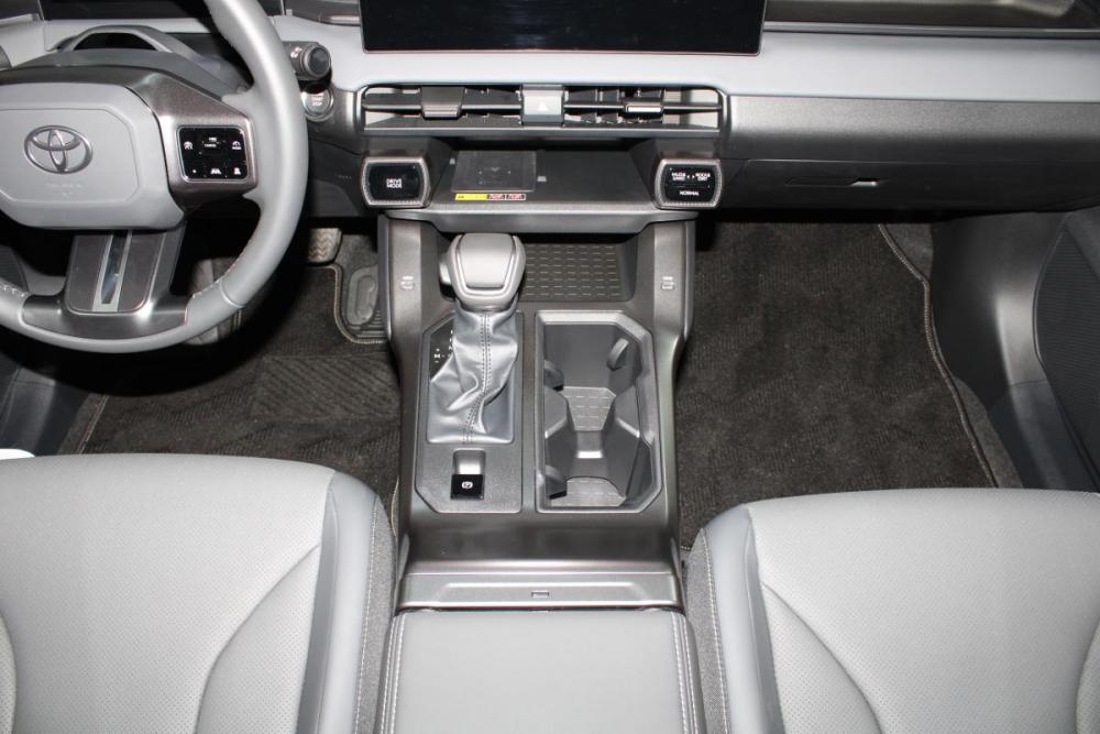 Toyota RAV4 VI (XA60) Владивосток  - изображение 18
