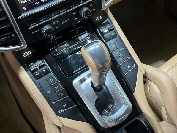 Porsche Cayenne II (958) с пробегом 2012 года, цена 3 050 000 рублей, 127830 км, внедорожник, Автокод Объявления
