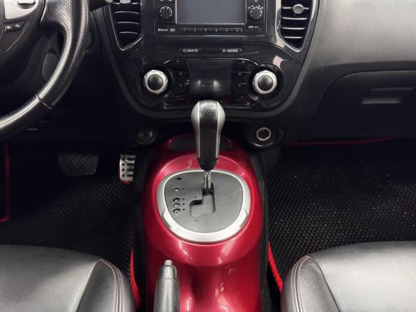 Nissan Juke I с пробегом 2011 года, цена 1 020 000 рублей, 151193 км, внедорожник, Автокод Объявления