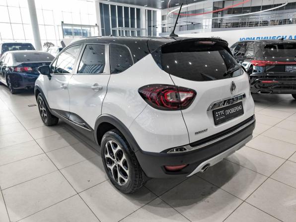 Renault Kaptur I Рестайлинг с пробегом 2020 года, цена 1 580 000 рублей, 61614 км, внедорожник, Автокод Объявления