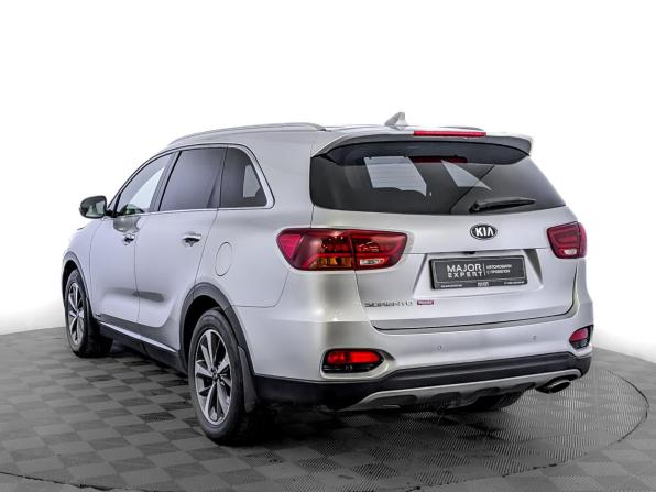 Kia Sorento III Prime Рестайлинг с пробегом 2018 года, цена 2 810 000 рублей, 109257 км, внедорожник, Автокод Объявления