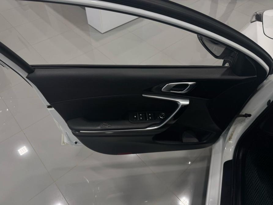 Kia Ceed III Челябинск  - изображение 9