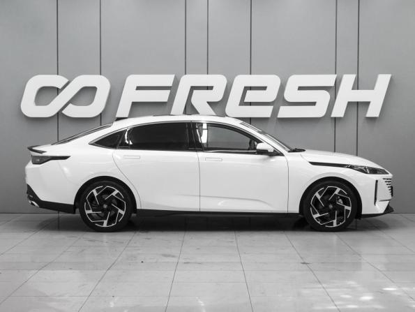 Changan Lamore с пробегом 2024 года, цена 2 180 000 рублей, 38981 км, седан, Автокод Объявления