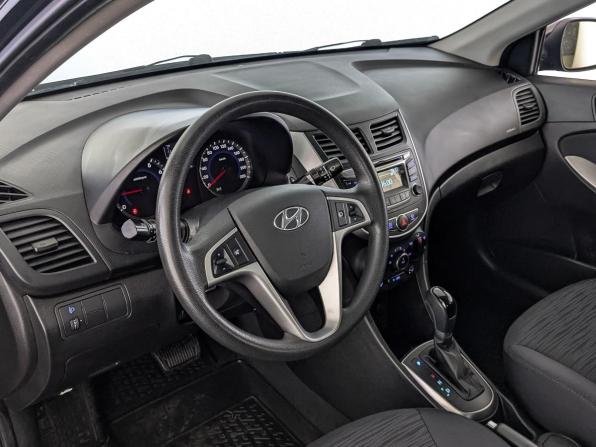 Hyundai Solaris I Рестайлинг с пробегом 2016 года, цена 885 000 рублей, 224809 км, седан, Автокод Объявления